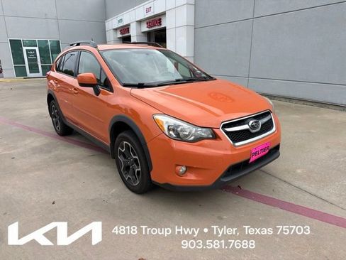 Used 2014 Subaru Crosstrek 2.0i Premium AWD/4WD image 1