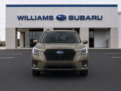 Used 2024 Subaru Forester Premium AWD/4WD image 6