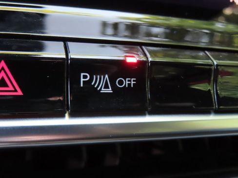 New 2026 Jeep Compass Limited image 14