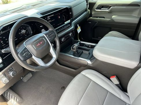 Used 2026 GMC Sierra 1500 SLT w/ SLT Premium Package AWD/4WD image 10