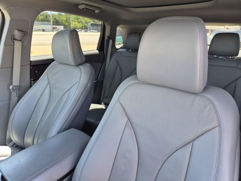Used 2022 Lincoln Nautilus Reserve FWD image 14