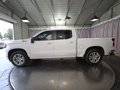 Used 2023 Chevrolet Silverado 1500 LT AWD/4WD image 6