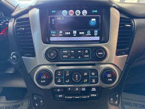 Used 2019 GMC Yukon XL SLT image 11