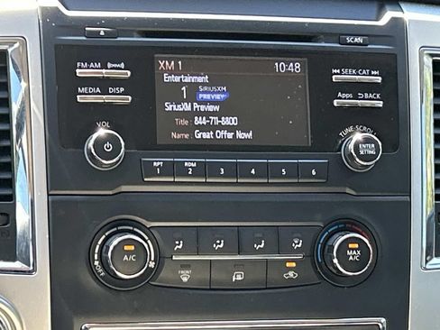 Used 2017 Nissan Titan SV RWD image 25