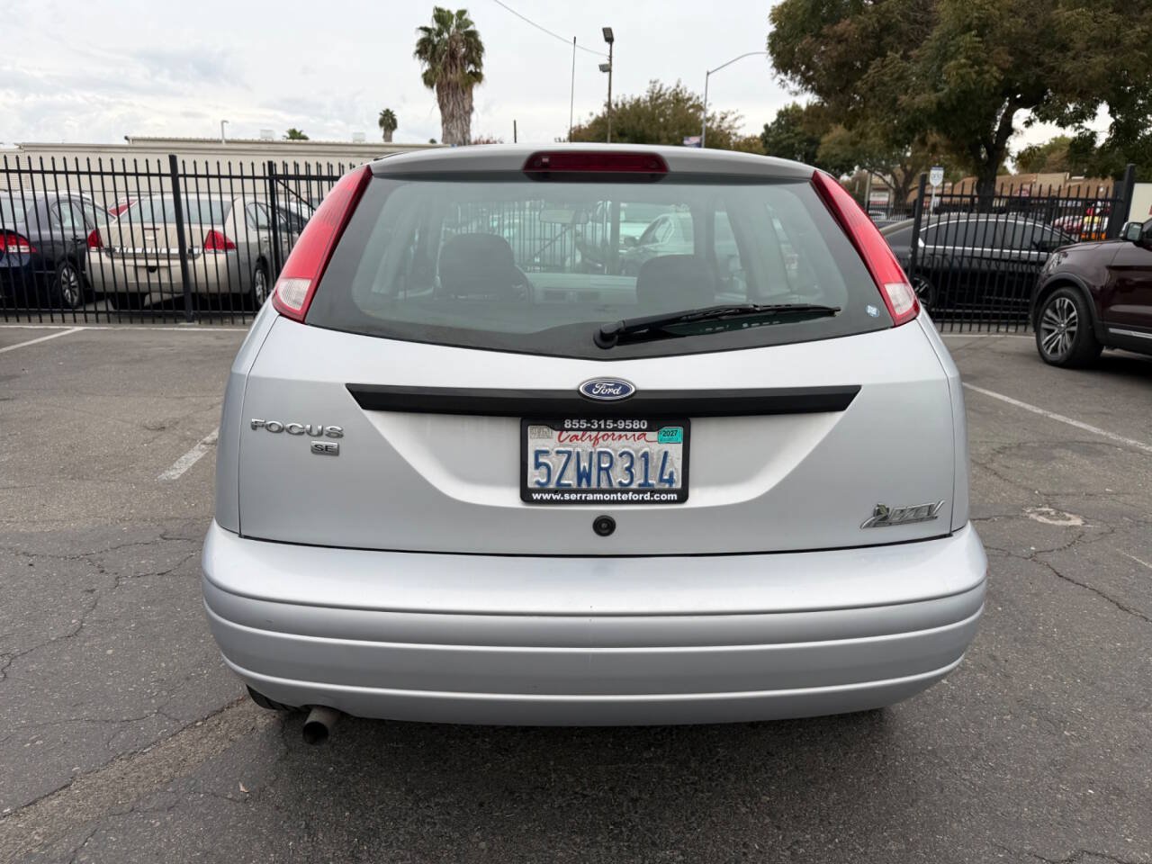 Used 2007 Ford Focus SE FWD image 5