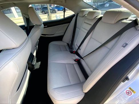 Used 2015 Lexus IS 250 image 21