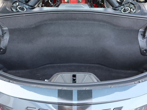 Used 2021 Chevrolet Corvette Stingray Coupe w/ Battery Protection Package image 26