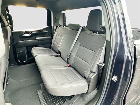 Used 2022 Chevrolet Silverado 1500 LT image 23