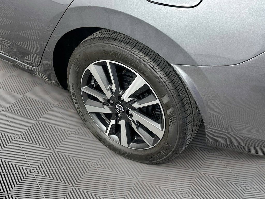 Certified 2025 Nissan Versa SV w/ Electronics Package FWD image 36