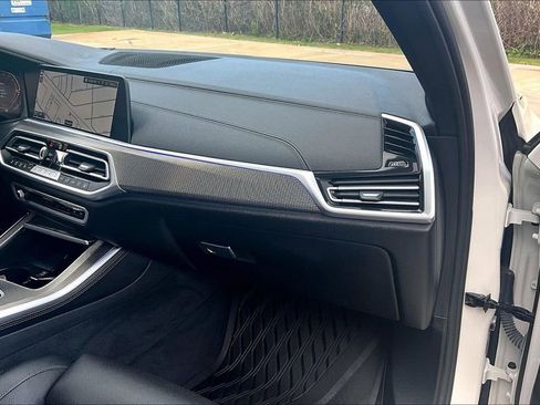 Used 2021 BMW X5 xDrive40i w/ M Sport Package image 20