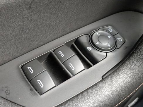 Used 2021 Chevrolet Blazer Premier w/ Driver Confidence II Package FWD image 24