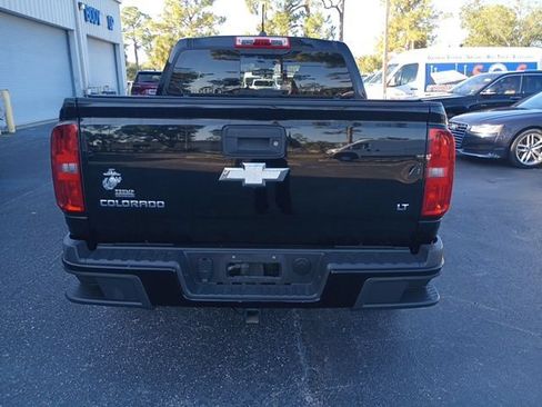 Used 2016 Chevrolet Colorado LT w/ LT Convenience Package RWD image 8