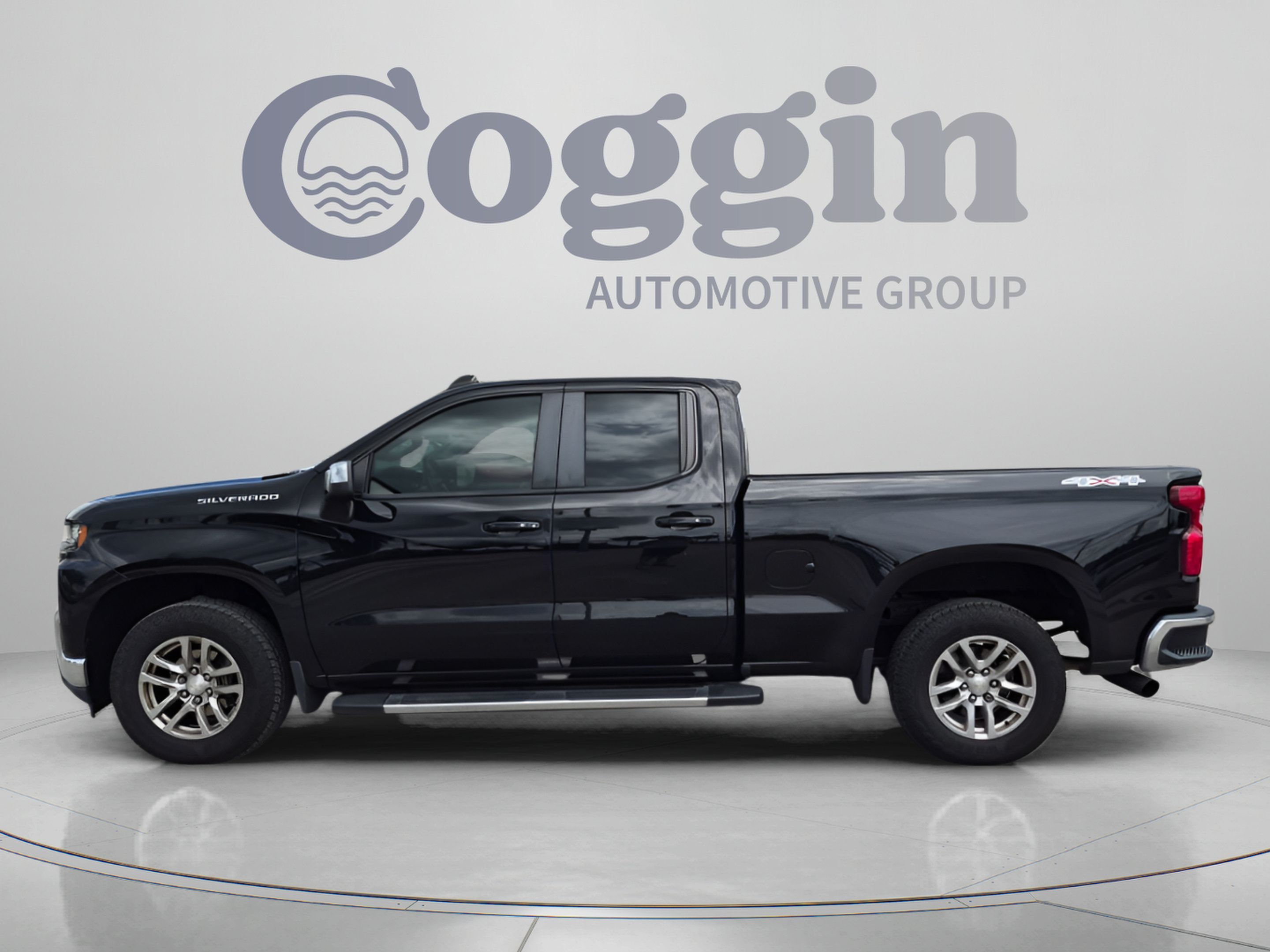 Used 2019 Chevrolet Silverado 1500 LT w/ All-Star Edition AWD/4WD image 3