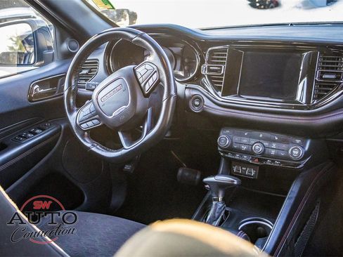 Used 2023 Dodge Durango GT image 12
