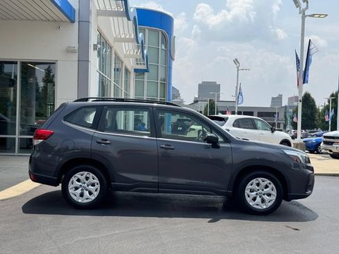 Used 2021 Subaru Forester AWD/4WD image 2