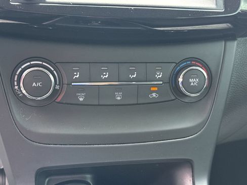 Used 2019 Nissan Sentra S FWD image 29