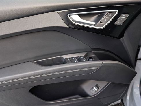 Used 2024 Audi Q4 e-tron Prestige w/ Black Optic Package image 14