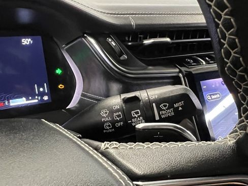 Used 2021 Jeep Grand Cherokee L Overland image 39