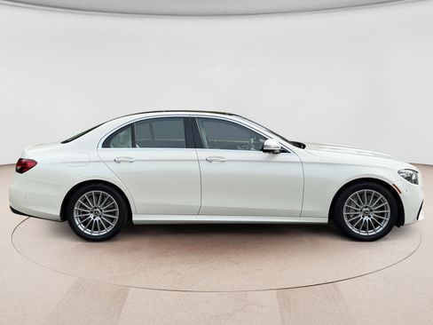 Used 2022 Mercedes-Benz E 450 4MATIC Sedan image 6