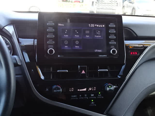 Certified 2022 Toyota Camry SE FWD image 27
