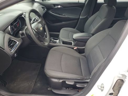 Certified 2016 Chevrolet Cruze LT FWD image 17