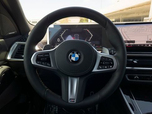 New 2026 BMW X5 sDrive40i w/ M Sport Package RWD image 16