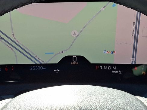 Certified 2025 Cadillac XT4 Sport image 26