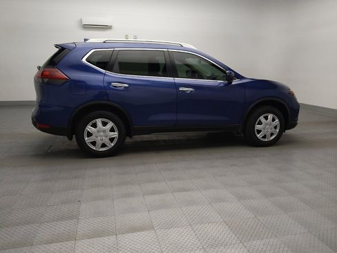 Used 2019 Nissan Rogue SV image 10