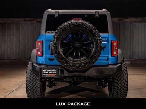 Used 2023 Ford Bronco Wildtrak image 7