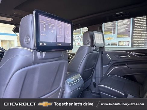 Used 2021 Cadillac Escalade Sport w/ Driver Assist Tech Package image 10