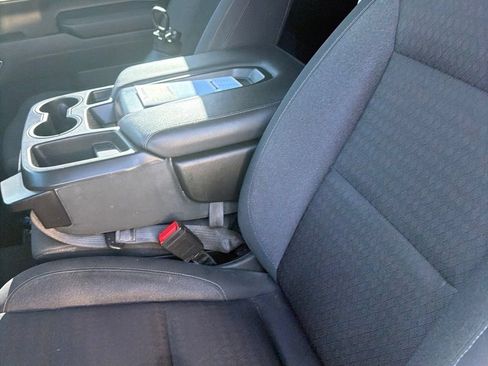 Used 2022 GMC Sierra 1500 Elevation RWD image 3