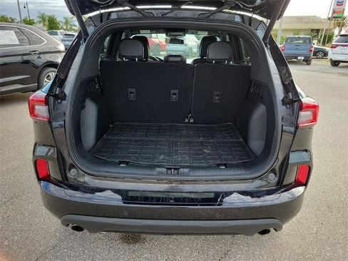 Certified 2023 Ford Escape ST-Line Elite image 10
