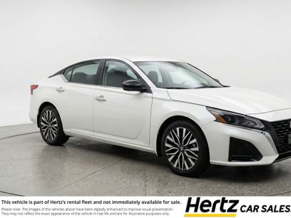 Used 2025 Nissan Altima 2.5 SV