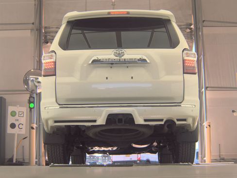 Used 2022 Toyota 4Runner Limited image 7