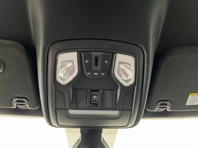 Used 2019 RAM 1500 Big Horn AWD/4WD image 32