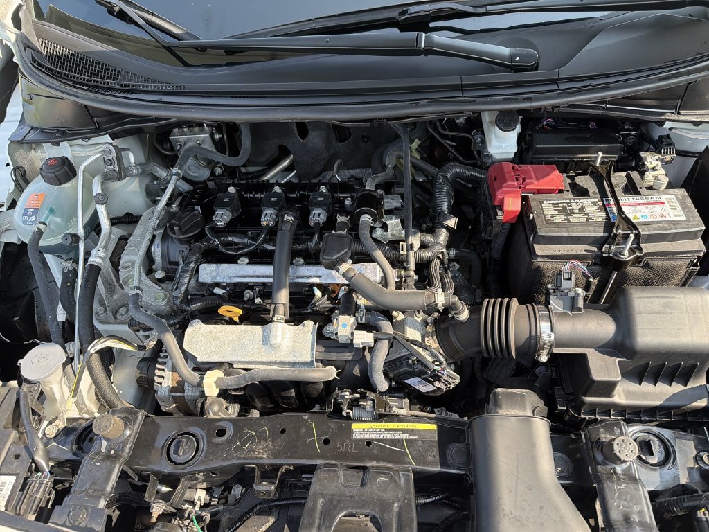 Certified 2024 Nissan Versa SR FWD image 18