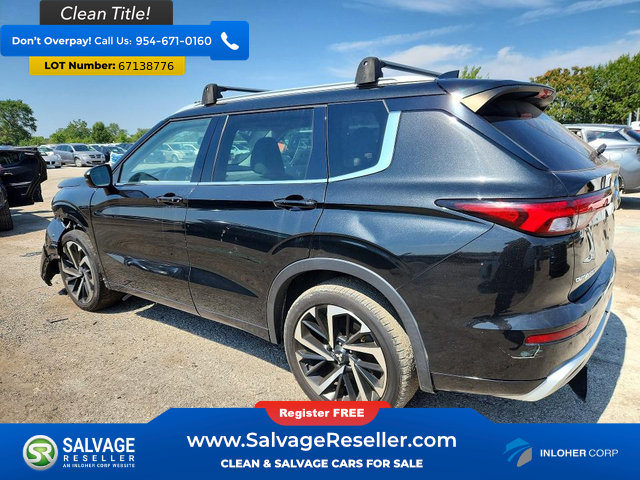 Used 2022 Mitsubishi Outlander SEL FWD image 3