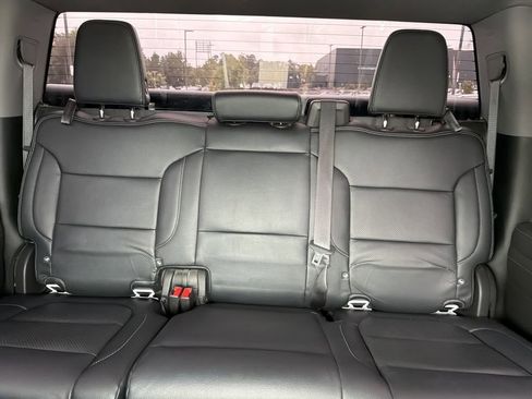 Used 2022 Chevrolet Silverado 1500 RST AWD/4WD image 29