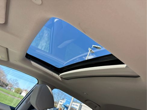 Certified 2024 Honda HR-V EX-L image 9