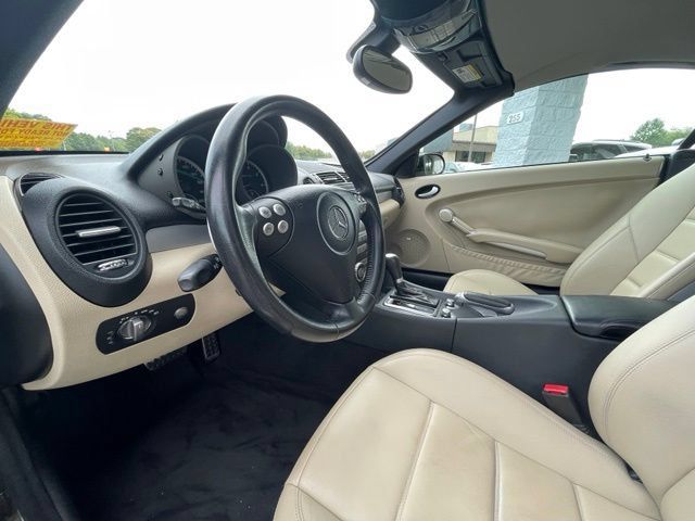 Used 2007 Mercedes-Benz SLK 55 AMG image 11