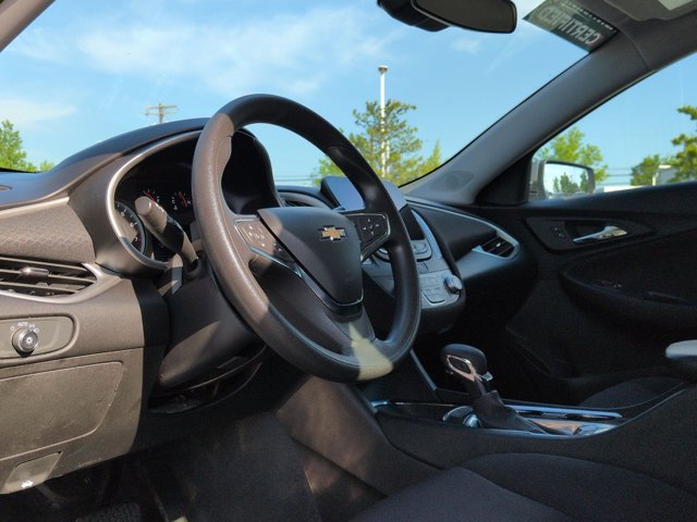 Used 2024 Chevrolet Malibu LT FWD image 10