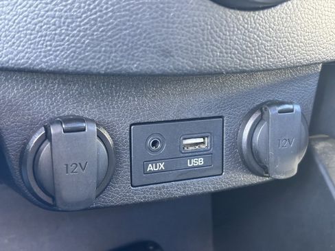 Used 2016 Hyundai Veloster Turbo image 28