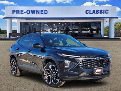 Used 2025 Chevrolet Trax RS w/ Driver Confidence Package