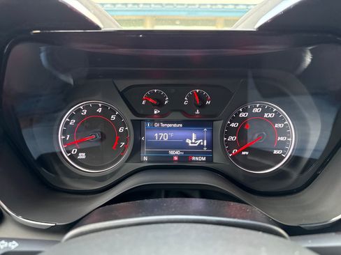 Used 2023 Chevrolet Camaro LT w/ Technology Package image 15