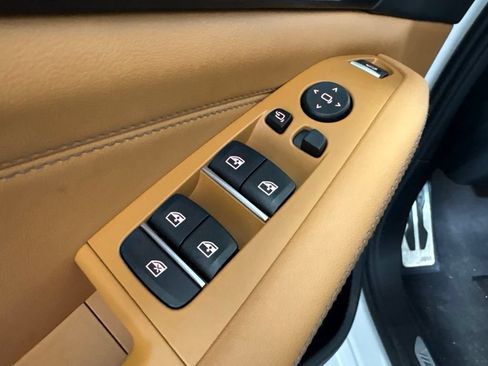 Certified 2024 BMW X5 xDrive40i w/ M Sport Package AWD/4WD image 23