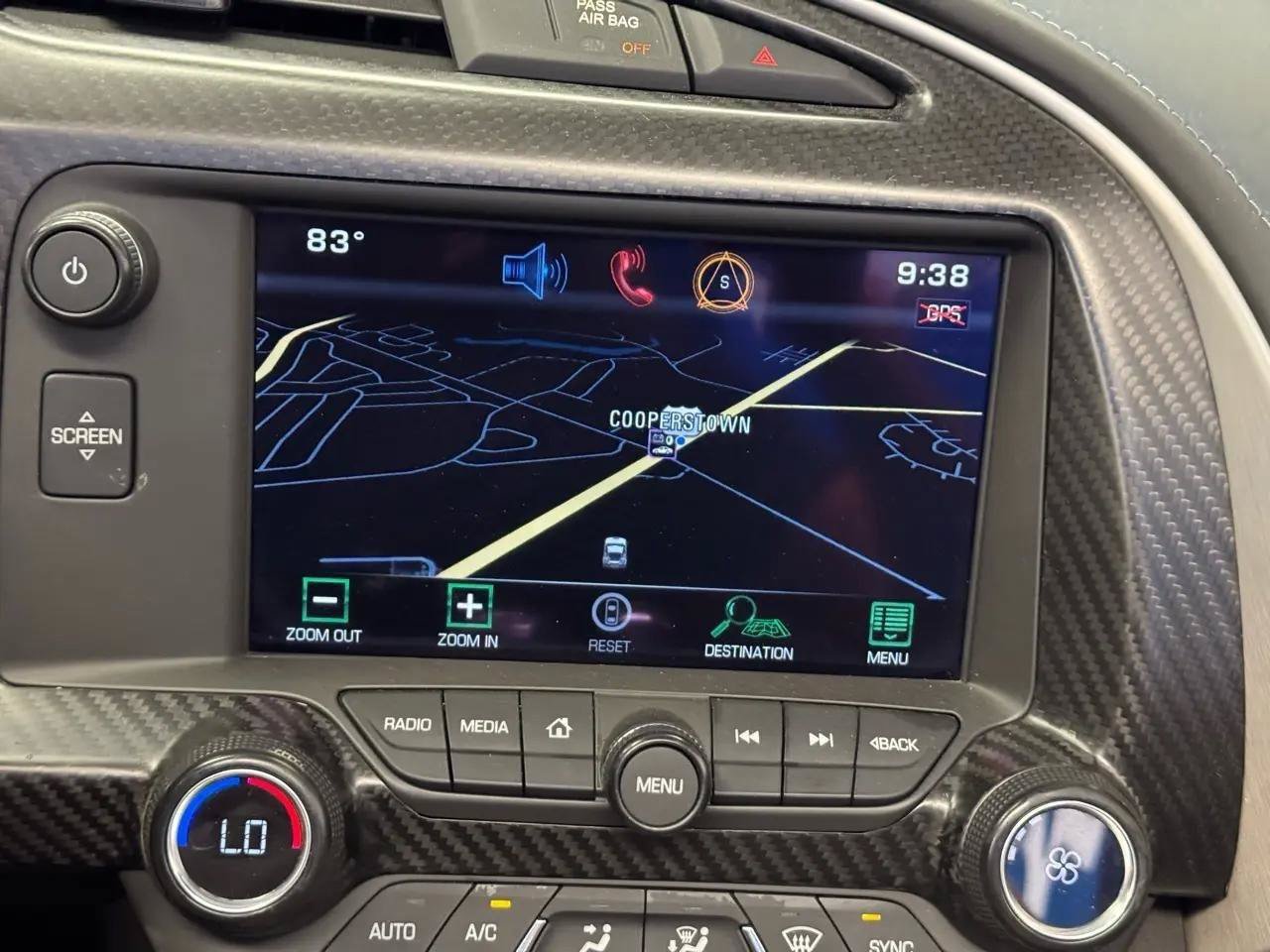 Used 2015 Chevrolet Corvette Z06 w/ 3LZ Preferred Equipment Group RWD image 15