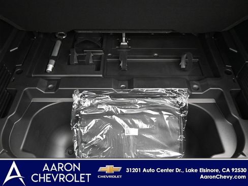 New 2026 Chevrolet Equinox EV LT image 38