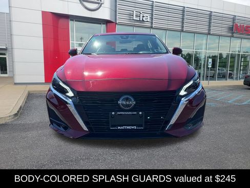 Certified 2023 Nissan Altima 2.5 SV w/ SV Premium Package AWD/4WD image 5