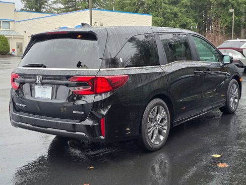 Certified 2026 Honda Odyssey Touring image 25