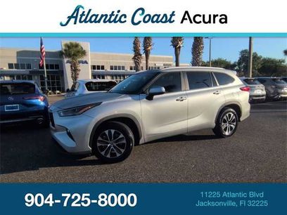 Used 2023 Toyota Highlander XLE